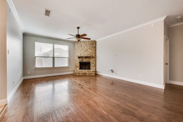 2569 Pinnacle Point Drive, Grand Prairie, TX 75054