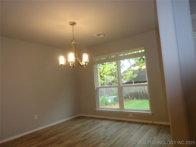 3812 N 33rd Street, Broken Arrow, OK 74014