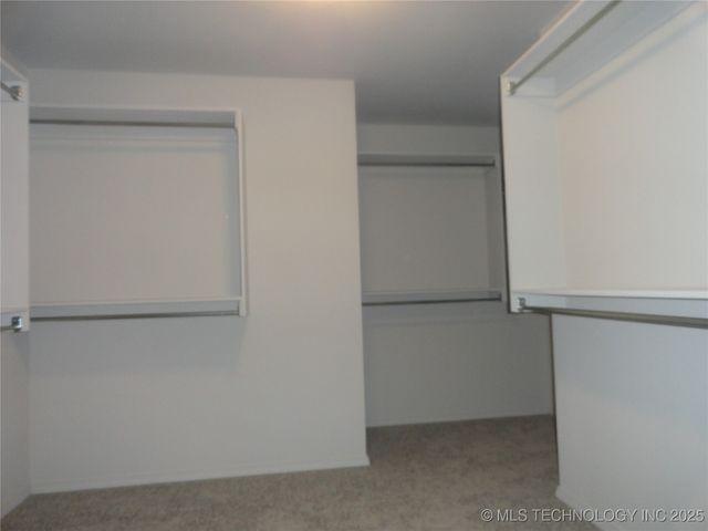 3812 N 33rd Street, Broken Arrow, OK 74014