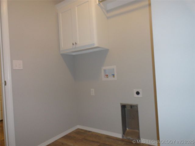 3812 N 33rd Street, Broken Arrow, OK 74014