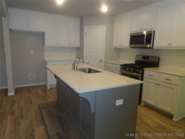 3812 N 33rd Street, Broken Arrow, OK 74014