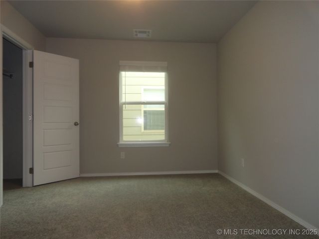 3812 N 33rd Street, Broken Arrow, OK 74014