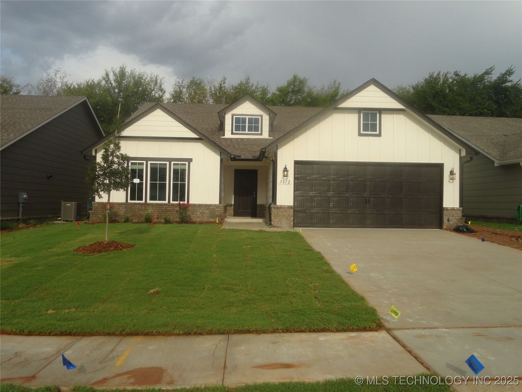 3812 N 33rd Street, Broken Arrow, OK 74014