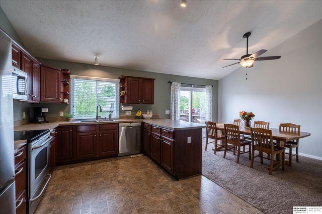 6036 S 186th Avenue, Omaha, NE 68135