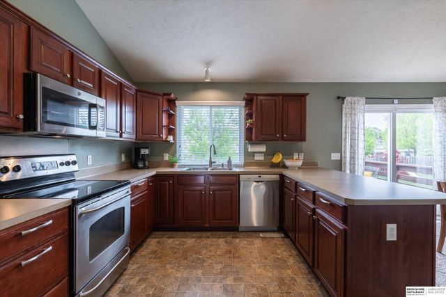 6036 S 186th Avenue, Omaha, NE 68135