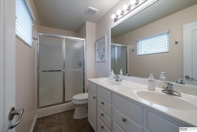 6036 S 186th Avenue, Omaha, NE 68135