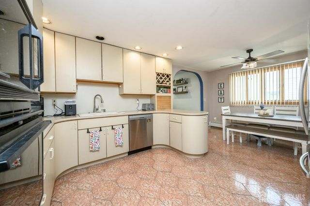 120 Allen Street, Netcong, NJ 07857