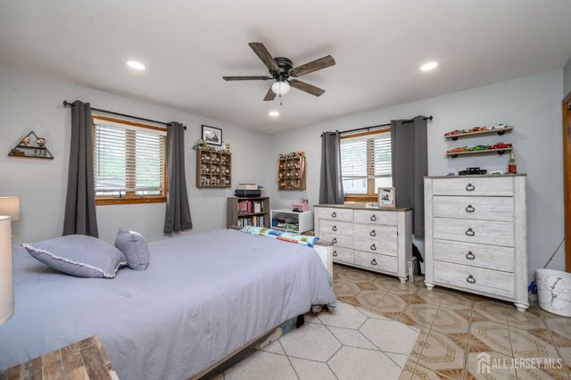 120 Allen Street, Netcong, NJ 07857