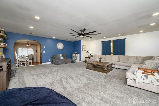 120 Allen Street, Netcong, NJ 07857