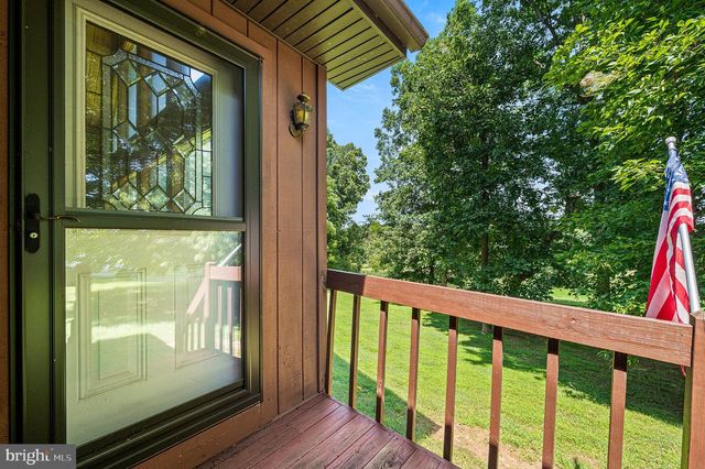 946 STREET RD, Oxford, PA 19363