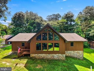 946 STREET RD, Oxford, PA 19363
