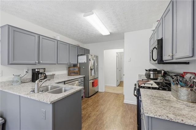 5989 Williamsport Drive, Flowery Branch, GA 30542