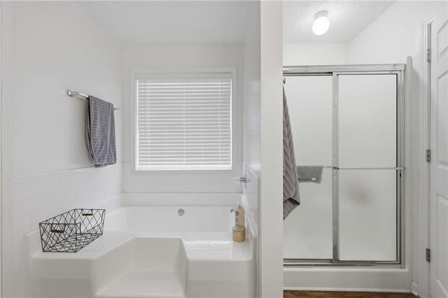 5989 Williamsport Drive, Flowery Branch, GA 30542