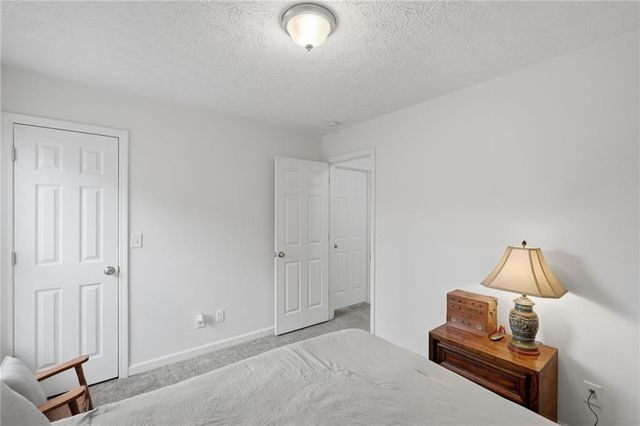 5989 Williamsport Drive, Flowery Branch, GA 30542