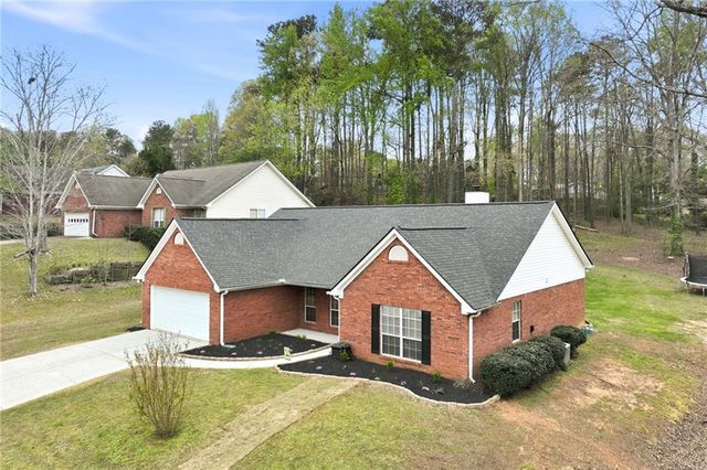 5989 Williamsport Drive, Flowery Branch, GA 30542