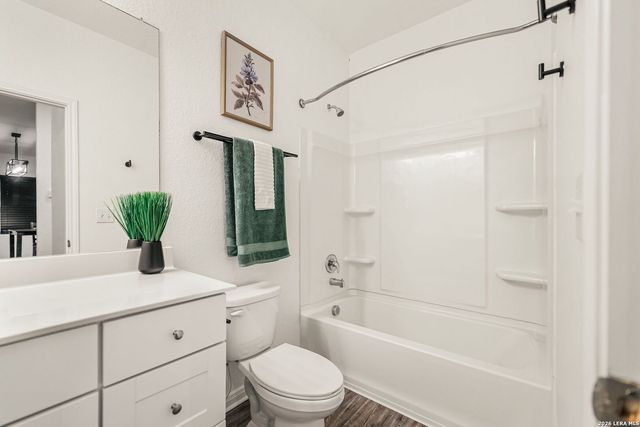 13536 LUNAR LGT, St Hedwig, TX 78152