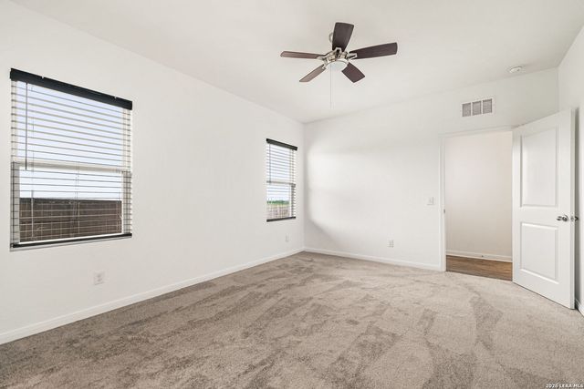 13536 LUNAR LGT, St Hedwig, TX 78152