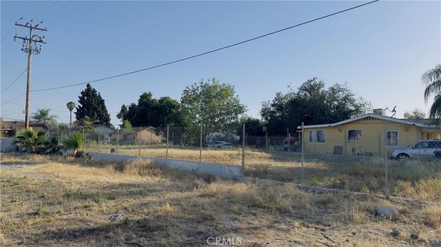 1321 Union, San Bernardino, CA 92411