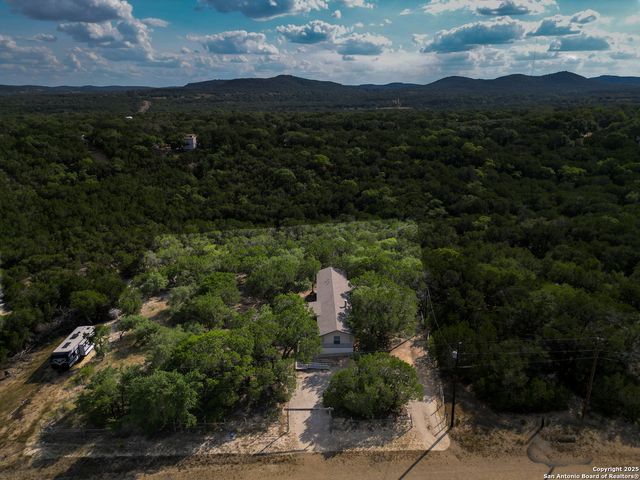 300 Pecos Road, Bandera, TX 78003