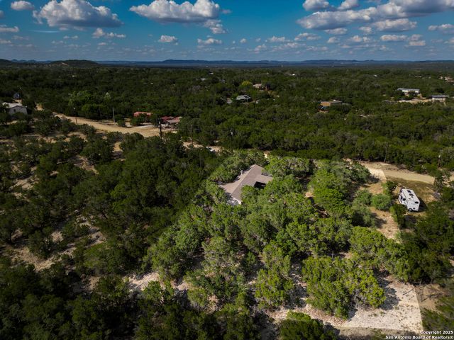 300 Pecos Road, Bandera, TX 78003