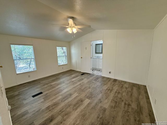 300 Pecos Road, Bandera, TX 78003