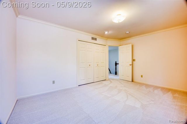 27966 Trailwood Court, Farmington, MI 48331