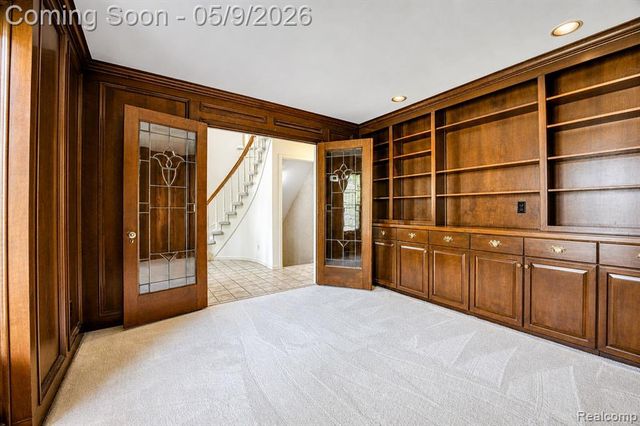 27966 Trailwood Court, Farmington, MI 48331