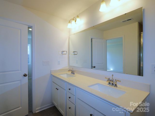 759 Kitfox Drive NW, Concord, NC 28027