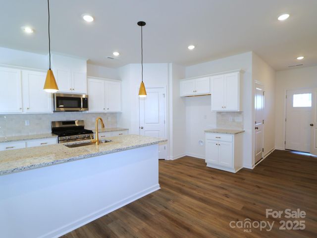 759 Kitfox Drive NW, Concord, NC 28027