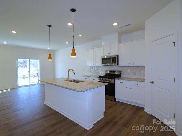 759 Kitfox Drive NW, Concord, NC 28027