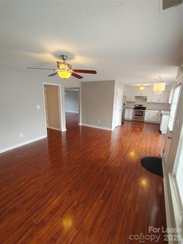 1901 Misty Vale Road, Charlotte, NC 28214