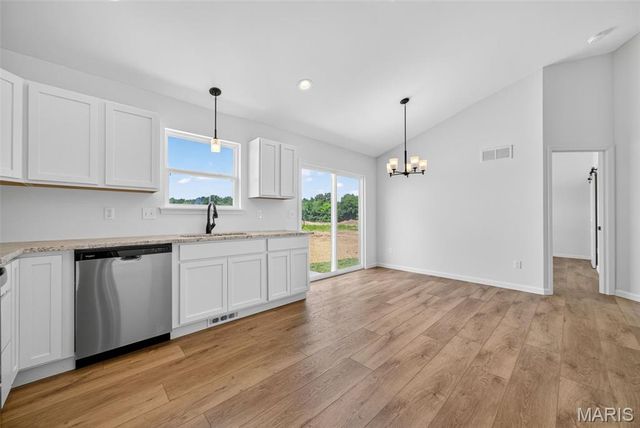 11 Andrew Court, Silex, MO 63377