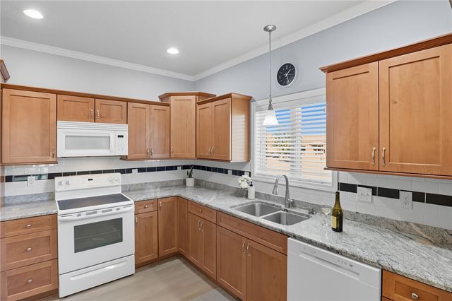 2 Laurie Crescent, Sweden, NY 14420