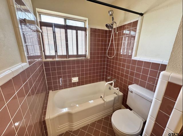 2101 Magnolia, Tyler, TX 75701