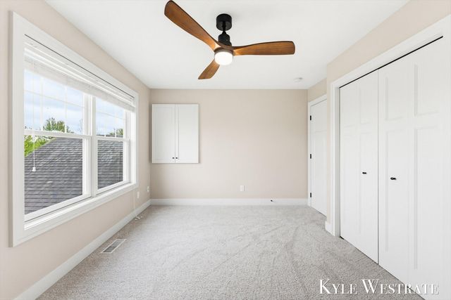 3297 Dogwood Lane, Zeeland, MI 49464