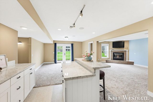 3297 Dogwood Lane, Zeeland, MI 49464