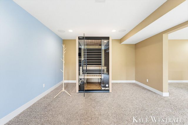 3297 Dogwood Lane, Zeeland, MI 49464