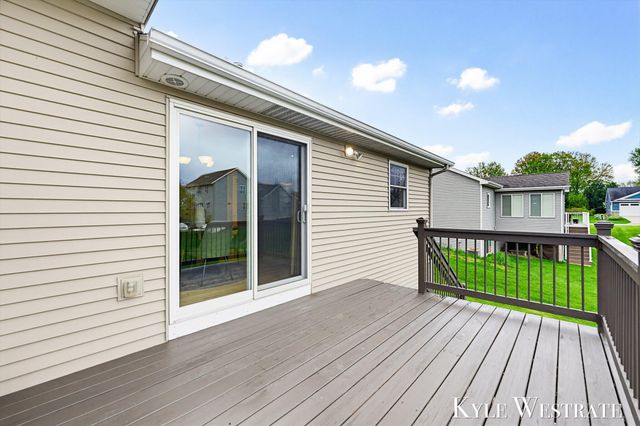 3297 Dogwood Lane, Zeeland, MI 49464