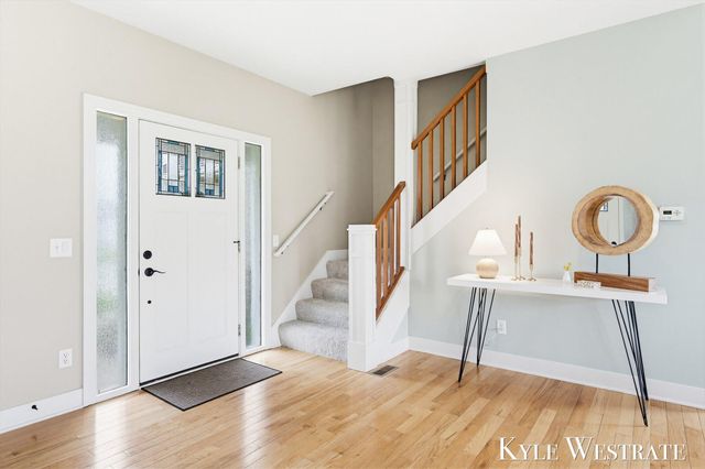 3297 Dogwood Lane, Zeeland, MI 49464