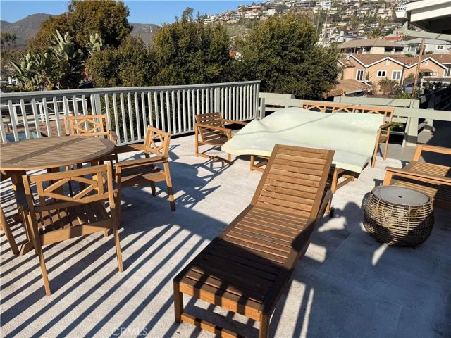 525 Catalina D, Laguna Beach, CA 92651