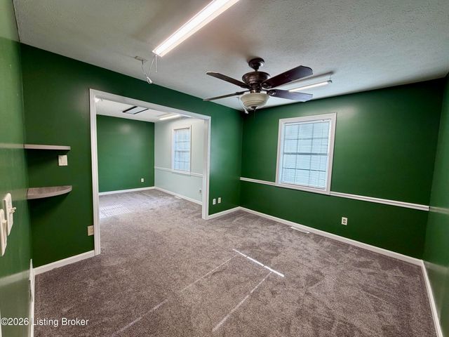 501 College View Dr, Elizabethtown, KY 42701
