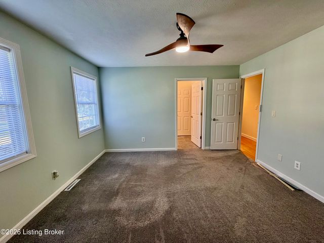 501 College View Dr, Elizabethtown, KY 42701