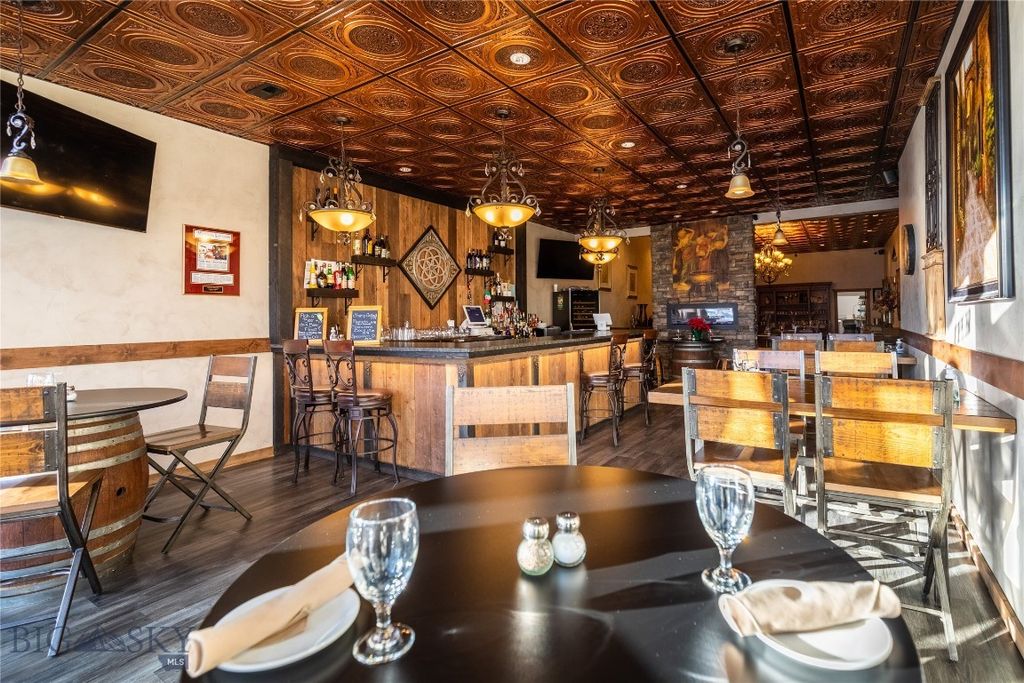 53 E Park Street, Butte, MT 59701 photo 10