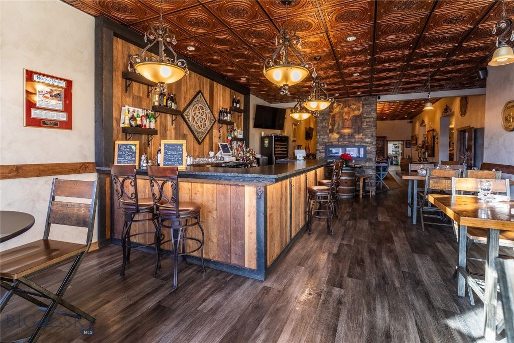 53 E Park Street, Butte, MT 59701 photo 12