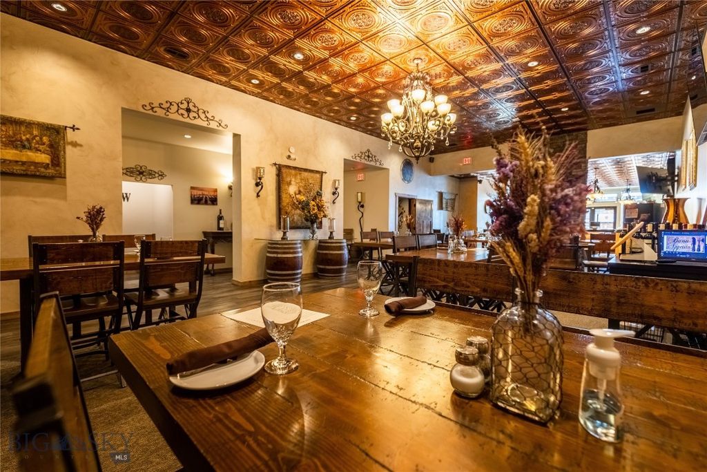 53 E Park Street, Butte, MT 59701 photo 28