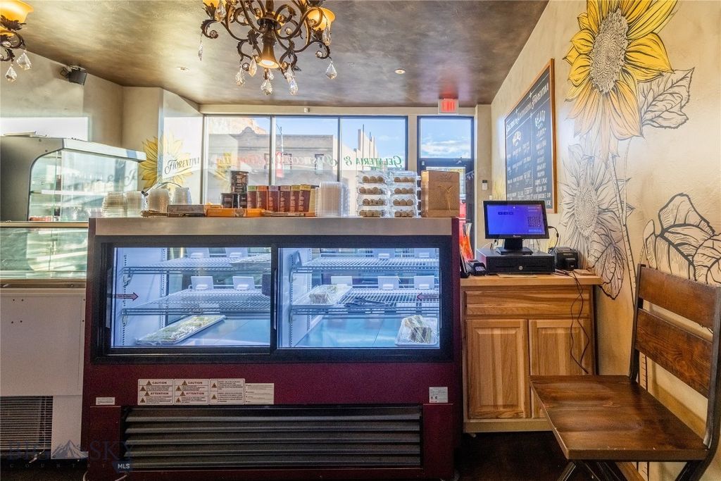 53 E Park Street, Butte, MT 59701 photo 33