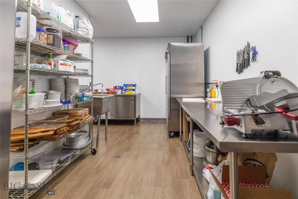 53 E Park Street, Butte, MT 59701 photo 42