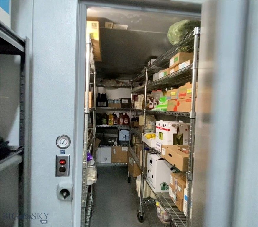 53 E Park Street, Butte, MT 59701 photo 43