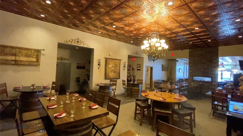 53 E Park Street, Butte, MT 59701 photo 6