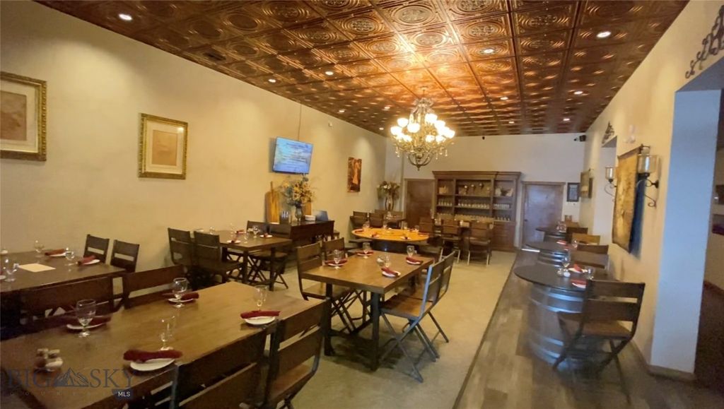 53 E Park Street, Butte, MT 59701 photo 7